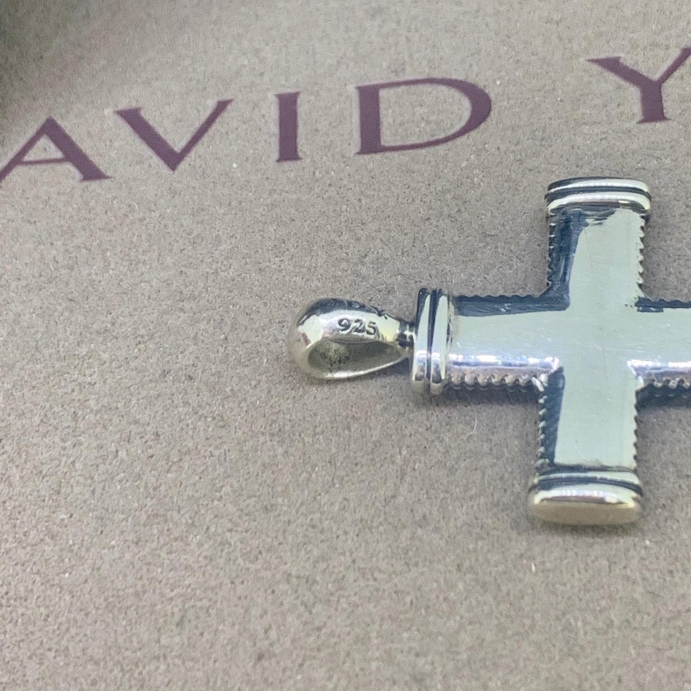 David Yurman Cross Amulet - Picture 4 of 4